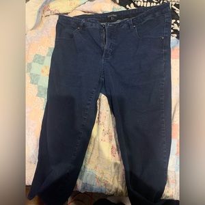 Universal Standard dark indigo skinny jeans